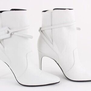 Off-White™ SZ 41 White Leather Zip Tie Pointed